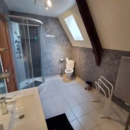 Prázdninový dům Ancienne Grange Rehabilitee Et Grangette Avec Piscine Et Jardin