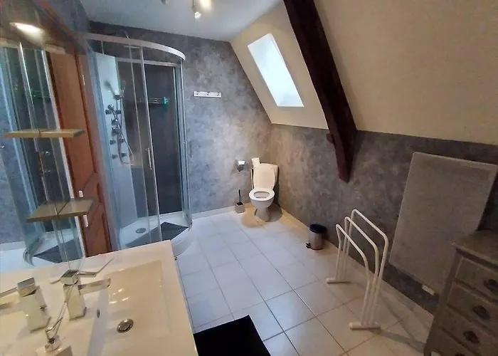 別荘 Ancienne Grange Rehabilitee Et Grangette Avec Piscine Et Jardin