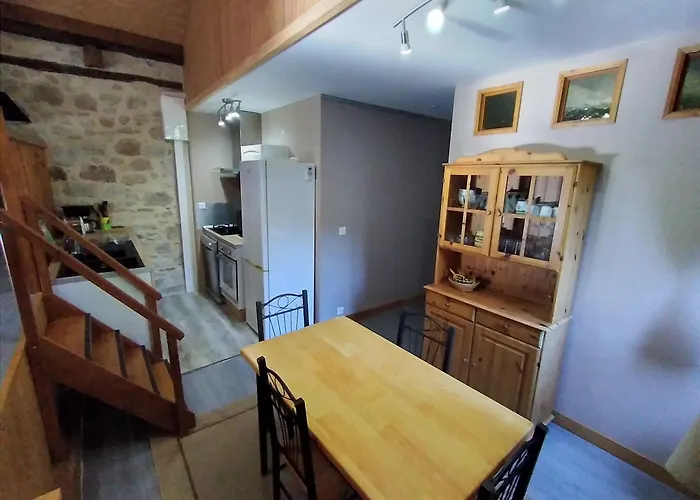 Ancienne Grange Rehabilitee Et Grangette Avec Piscine Et Jardin 別荘